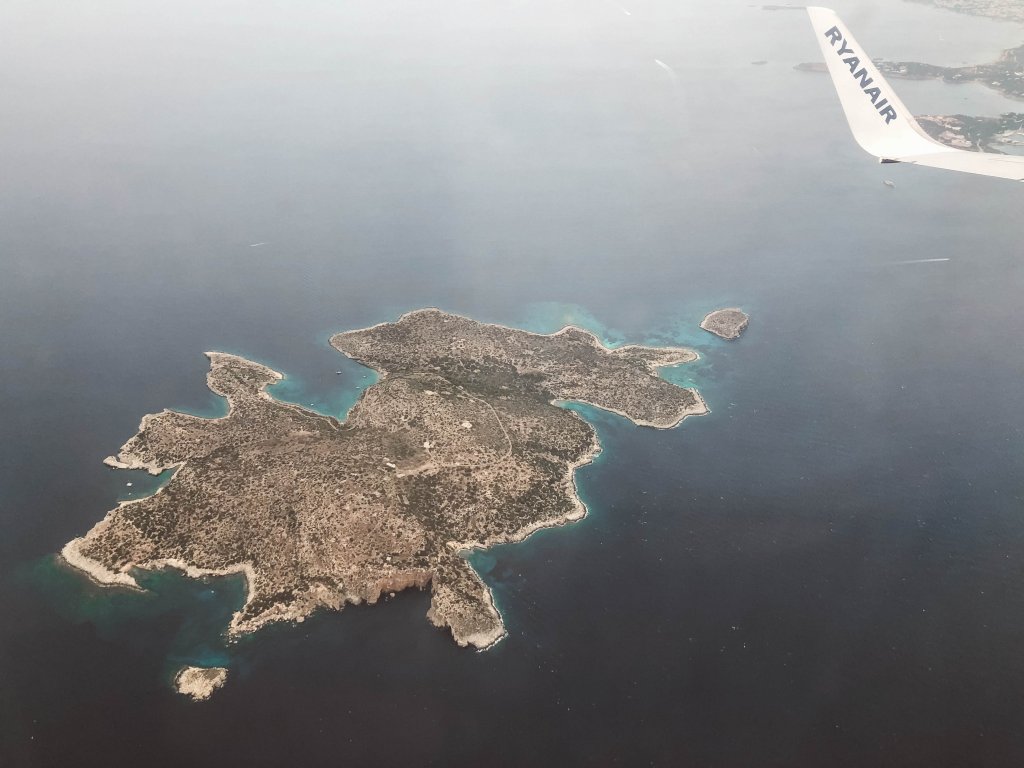 the-cheapest-way-to-fly-to-greece